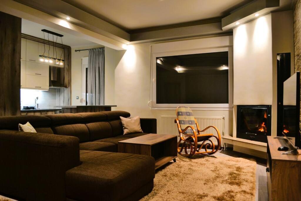 Stelios Apartment *